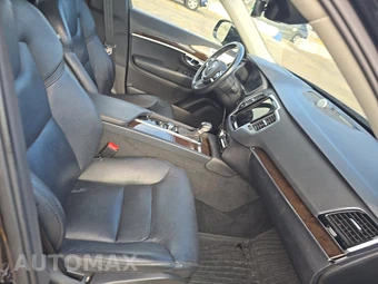 2016 Volvo XC90 T6 Momentum – miniatura 8