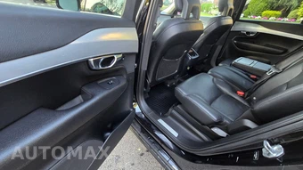 2016 Volvo XC90 T6 Momentum - miniatura 12