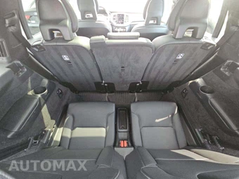 2016 Volvo XC90 T6 Momentum – miniatura 14