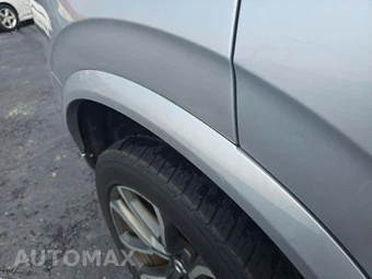 2016 Volvo XC90 T6 Momentum – miniatura 32