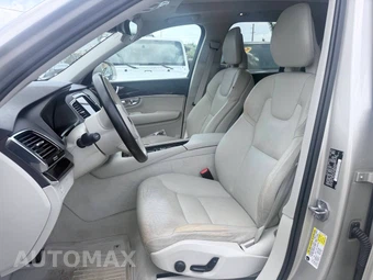 2016 Volvo XC90 T6 Momentum - miniatura 8