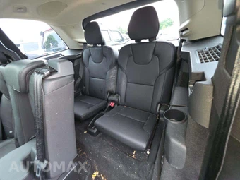 2016 Volvo XC90 T6 Momentum - miniatura 11