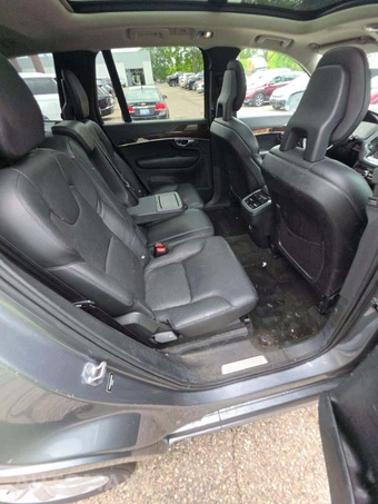 2016 Volvo XC90 T6 Momentum - miniatura 14