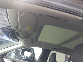 2016 Volvo XC90 T6 Momentum – miniatura 15