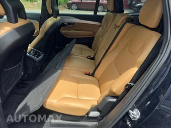 2016 Volvo XC90 T6 Momentum – miniatura 16