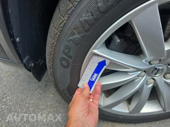 2016 Volvo XC90 T6 Momentum – miniatura 24