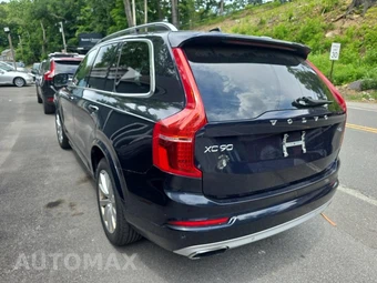 2016 Volvo XC90 T6 Momentum – miniatura 6