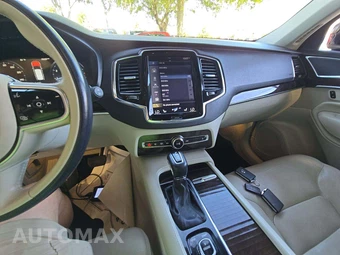 2016 Volvo XC90 T6 Momentum - miniatura 10