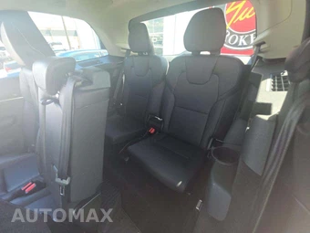 2016 Volvo XC90 T6 Momentum – miniatura 11