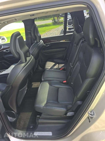 2016 Volvo XC90 T6 Momentum – miniatura 13