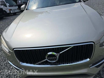 2016 Volvo XC90 T6 Momentum – miniatura 22