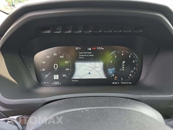 2016 Volvo XC90 T6 Momentum – miniatura 9