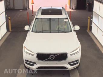 2016 Volvo XC90 T6 Momentum – miniatura 2