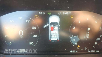 2016 Volvo XC90 T6 Momentum – miniatura 22