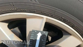 2016 Volvo XC90 T6 Momentum – miniatura 34