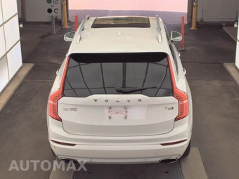2016 Volvo XC90 T6 Momentum – miniatura 5