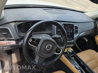 2016 Volvo XC90 T6 Momentum - miniatura 11