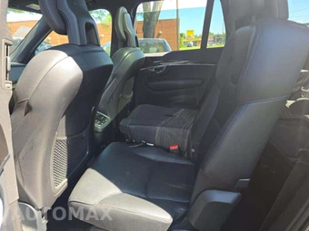 2016 Volvo XC90 T6 Momentum – miniatura 12