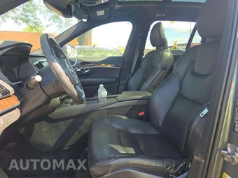 2016 Volvo XC90 T6 Momentum – miniatura 6