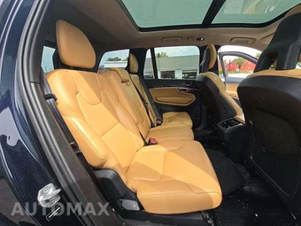 2016 Volvo XC90 T6 Momentum – miniatura 14