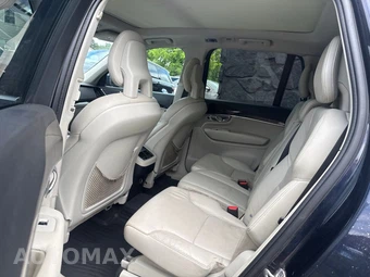 2016 Volvo XC90 T6 Momentum - miniatura 9