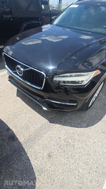 2016 Volvo XC90 T6 Momentum – miniatura 20