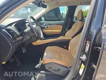 2016 Volvo XC90 T6 Momentum – miniatura 7