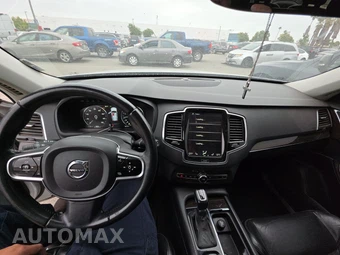 2016 Volvo XC90 T6 Momentum – miniatura 11