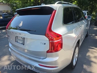 2016 Volvo XC90 T6 Momentum – miniatura 4