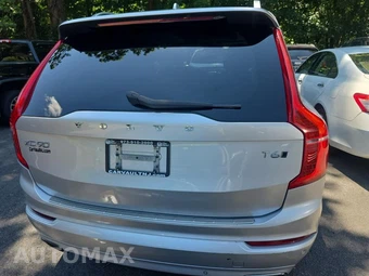 2016 Volvo XC90 T6 Momentum – miniatura 5