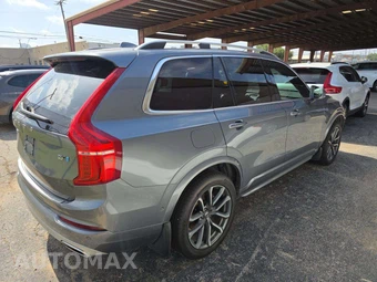 2016 Volvo XC90 T6 Momentum - miniatura 3