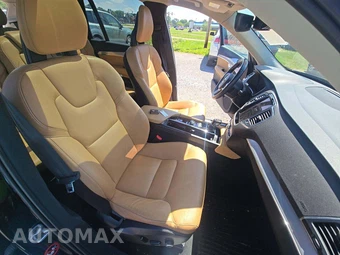 2016 Volvo XC90 T6 Momentum – miniatura 16