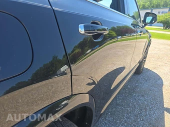 2016 Volvo XC90 T6 Momentum – miniatura 24