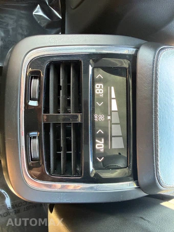 2016 Volvo XC90 T6 R-Design - miniatura 22