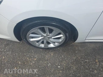2017 Acura ILX w/Technology Plus Pkg – miniatura 8