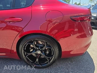 2017 Alfa Romeo Giulia Quadrifoglio - miniatura 39