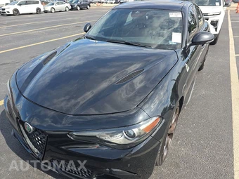 2017 Alfa Romeo Giulia Quadrifoglio