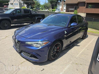 2017 Alfa Romeo Giulia Quadrifoglio