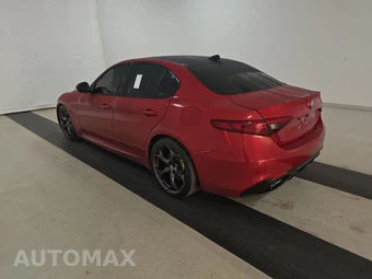 2017 Alfa Romeo Giulia Ti – miniatura 6