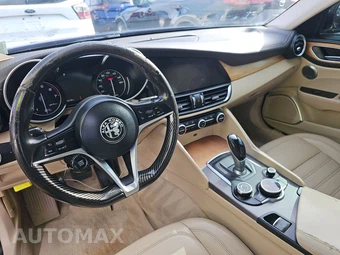 2017 Alfa Romeo Giulia Ti – miniatura 11