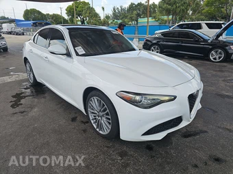 2017 Alfa Romeo Giulia Ti – miniatura 3