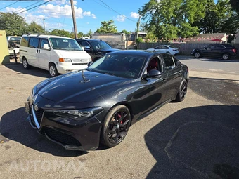 2017 Alfa Romeo Giulia