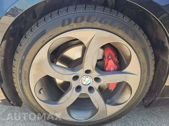 2017 Alfa Romeo Giulia – miniatura 24
