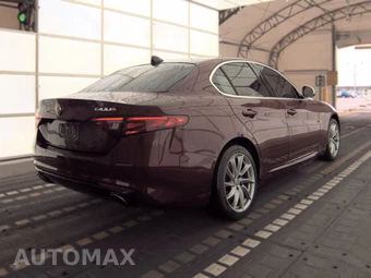 2017 Alfa Romeo Giulia – miniatura 4