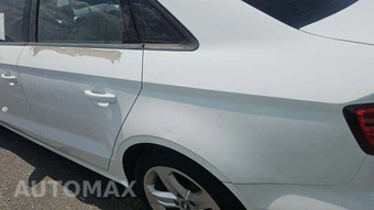 2017 Audi A3 Sedan Premium – miniatura 28