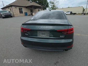 2017 Audi A4 Sedan 2.0T Premium Plus – miniatura 4