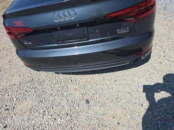 2017 Audi A4 Sedan 2.0T Premium Plus – miniatura 2