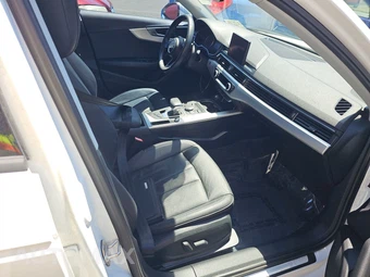 2017 Audi A4 Sedan 2.0T Premium – miniatura 8