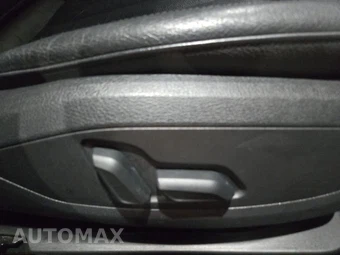 2017 Audi A4 Sedan 2.0T ultra Premium – miniatura 10