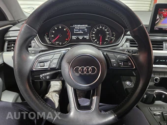 2017 Audi A4 Sedan 2.0T ultra Premium – miniatura 12